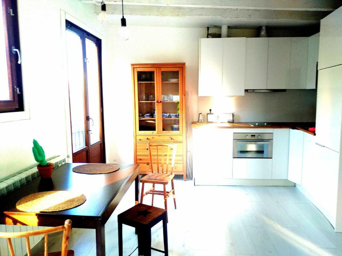 Apartamento Sayly Бургос Экстерьер фото